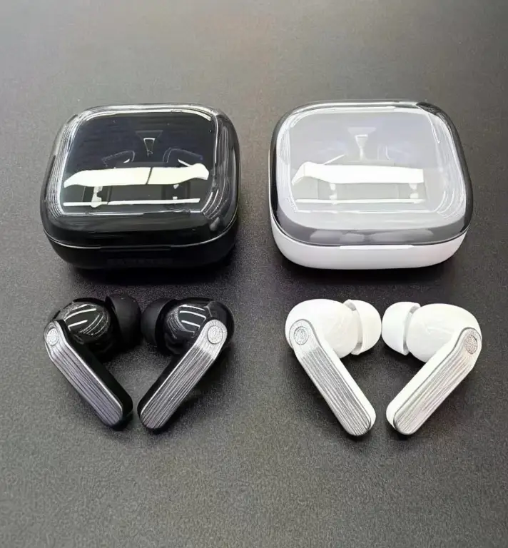 Samsung Galaxy Buds 4 Pro R640 Wireless Bluetooth 6.1 Earbuds Active Noise Cancelling AI Call Noise Reduction IPX7 Waterproof Real-Time Translator Comfort In-Ear Headphones, Black & White Optional